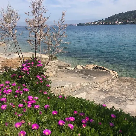 New House In Charming Fisherman Village Few Steps From The Sea Extra Position Casa vacanze Kali