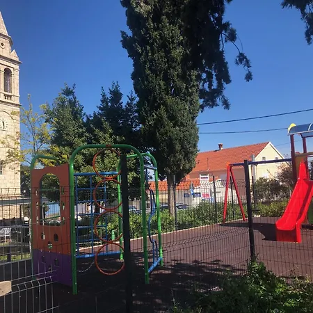 Dom wakacyjny New House In Charming Fisherman Village Few Steps From The Sea Extra Position