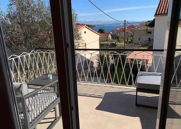 Dom wakacyjny New House In Charming Fisherman Village Few Steps From The Sea Extra Position