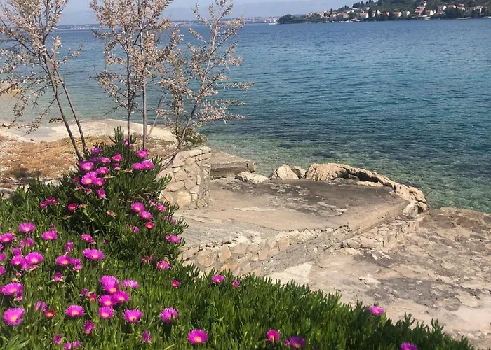 New House In Charming Fisherman Village Few Steps From The Sea Extra Position Dom wakacyjny Kali